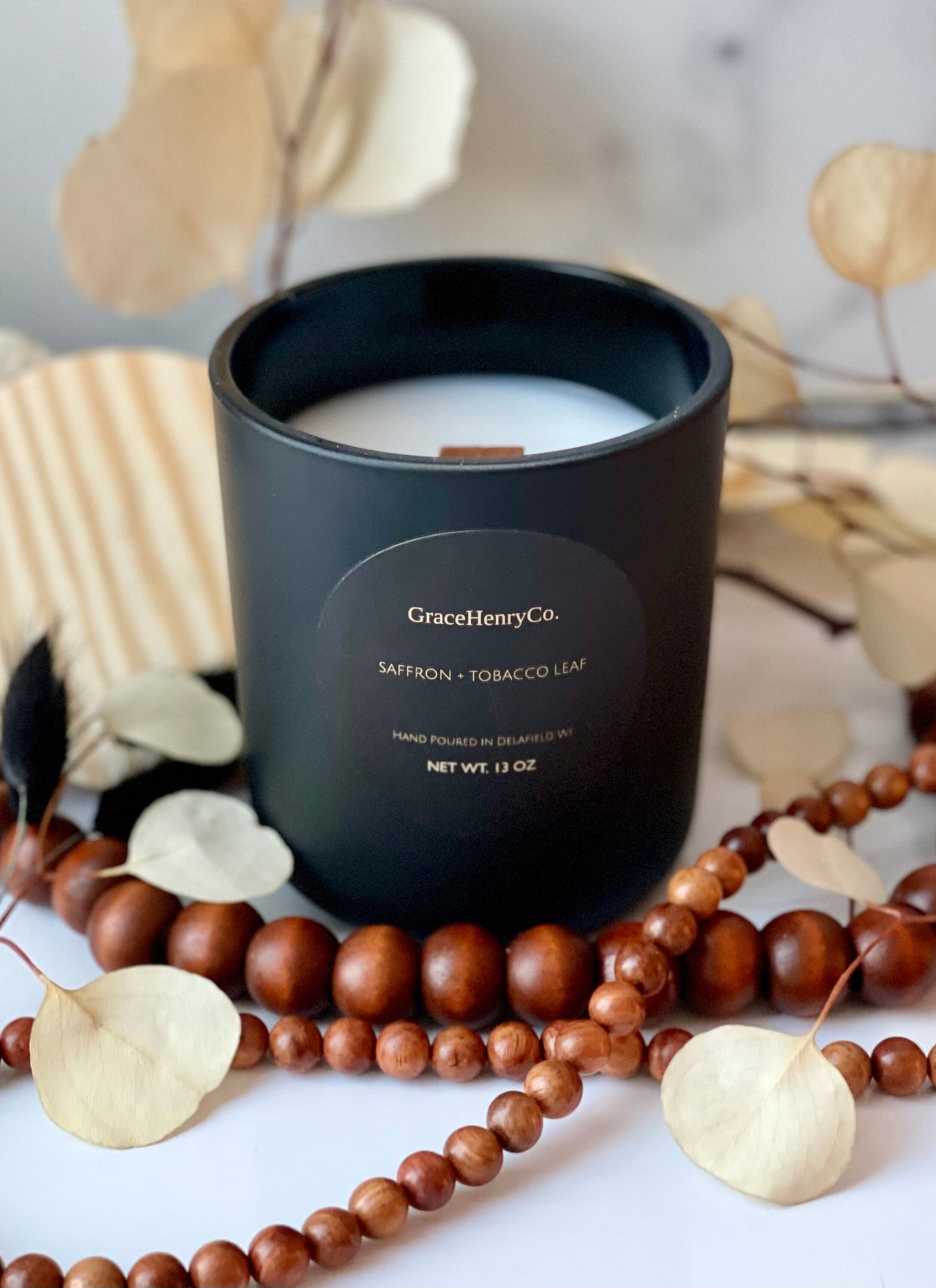 SAFFRON + TOBACCO LEAF 13oz Wooden Wick Candle