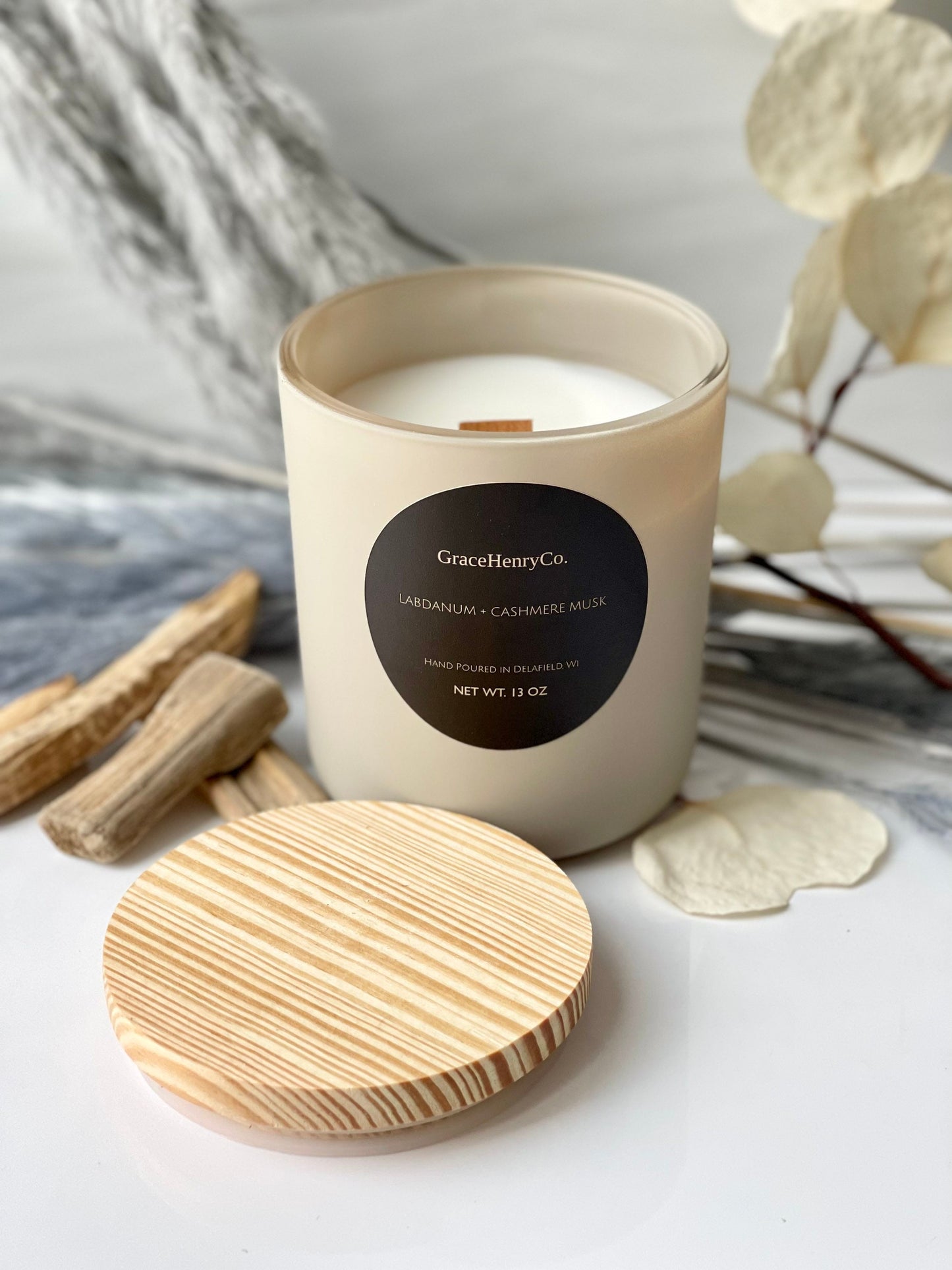 LABDANUM + CASHMERE MUSK 13oz Wooden Wick Candle