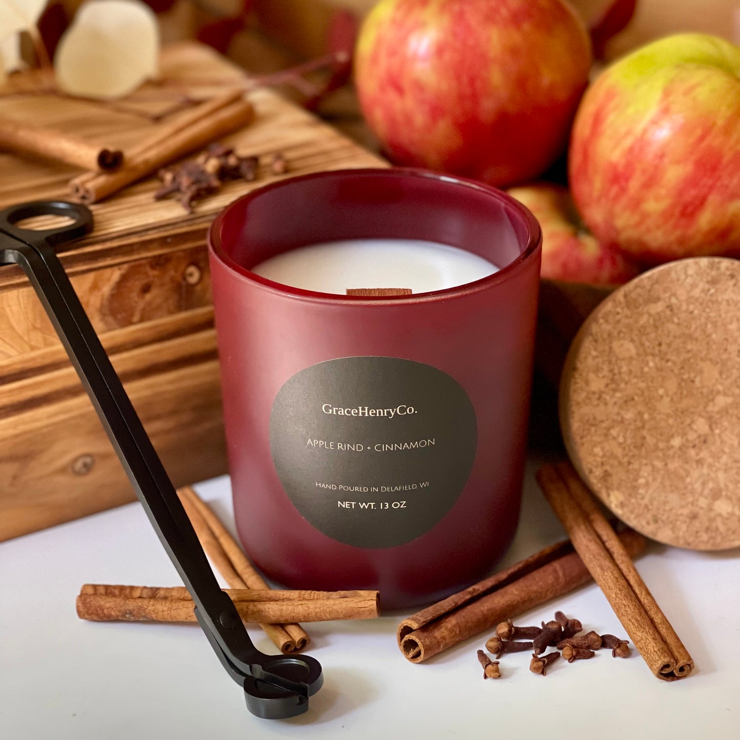 Apple Rind + Cinnamon 13oz Wooden Wick Candle